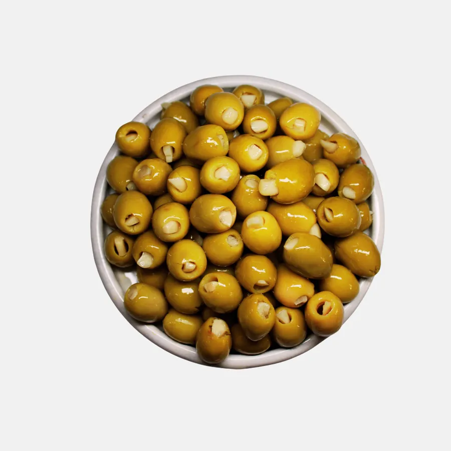 Olives vertes farcies à l’ail