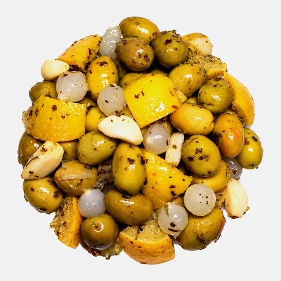 Cocktail d’olives au basilic