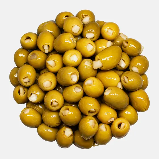 Olives vertes farcies à l’ail
